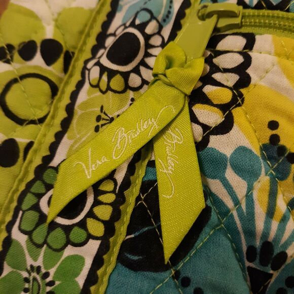 Vera Bradley Large Crossbody Hipster Bag Handbag Purse Color In Limes Up Limited - Picture 7 of 8